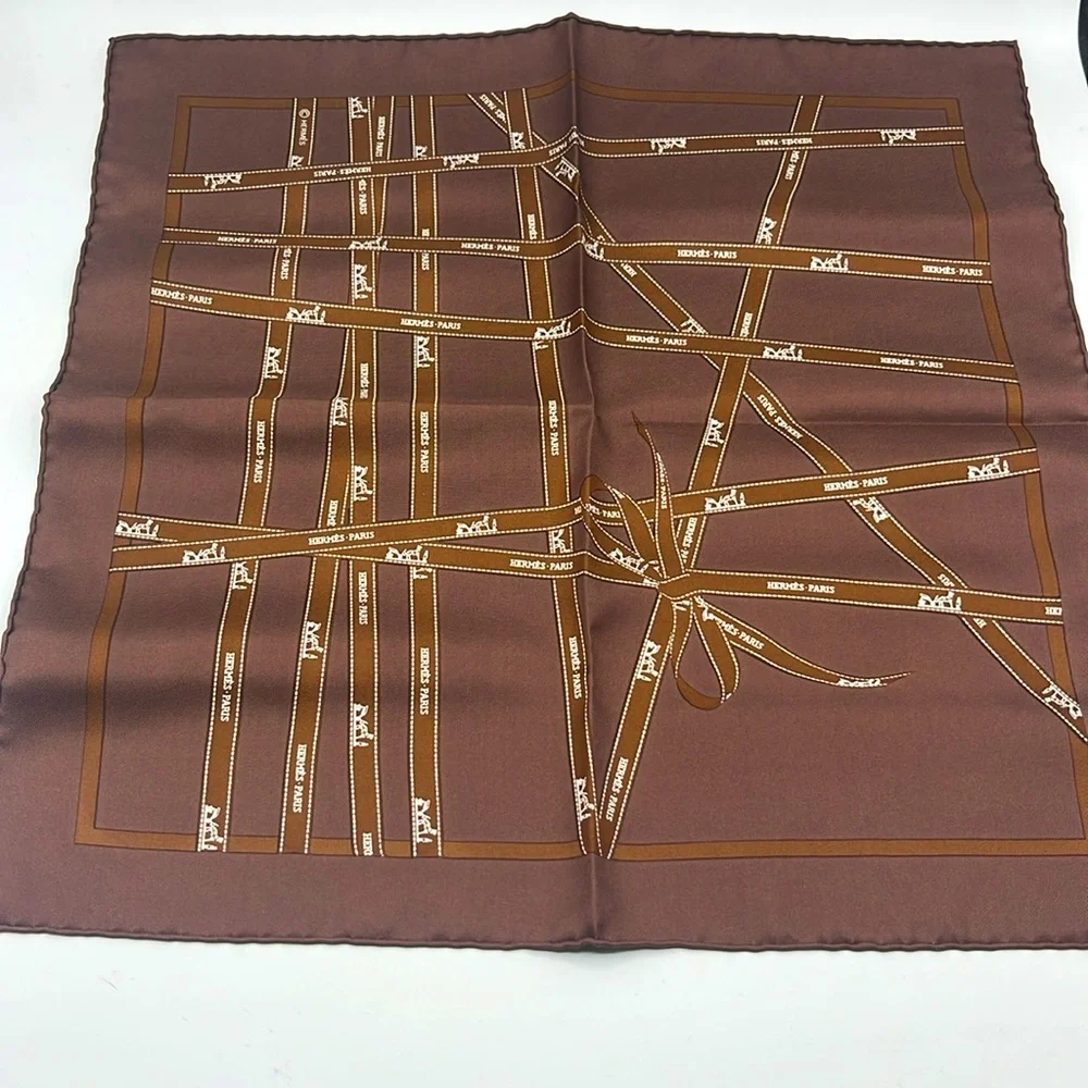Hermes Ribbon Scarf and Box 16.5” x 16.5” - Picture 3 of 12